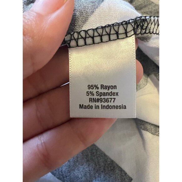 ANA Maxi Skirt Women Medium Black White Twiggy Chevron Elastic Waist Classic‎ - Picture 8 of 9